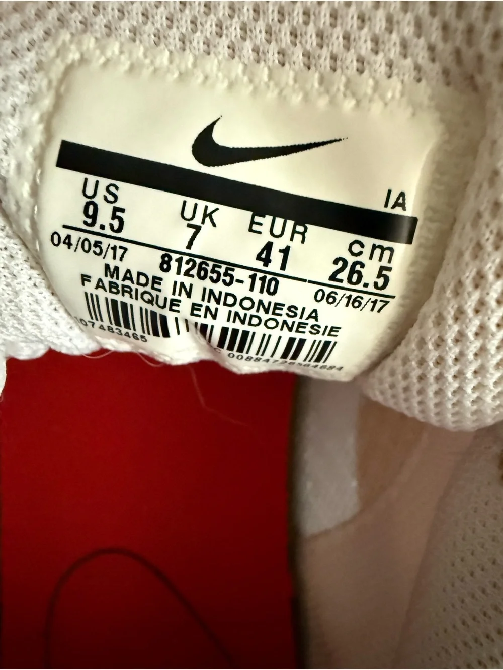 Nike Women’s White Mesh Athletic Sneakers